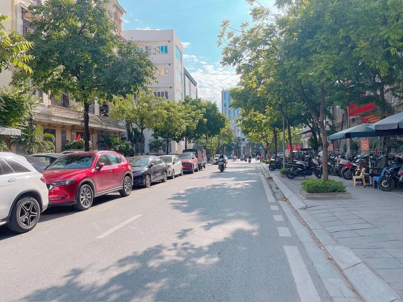Bán nhà Liễu Giai Ba Đình 70m2, 7 tầng thang máy phân lô vỉa hè 3 ô tô tránh KD VP nhỉnh 24 tỷ.