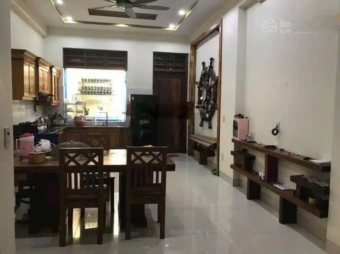 BÁN NHÀ MẶT PHỐ LÊ ĐẠI HÀNH GẦN NGÃ 4 RỘNG LỚN TIỆN LỢI KINH DOANH
