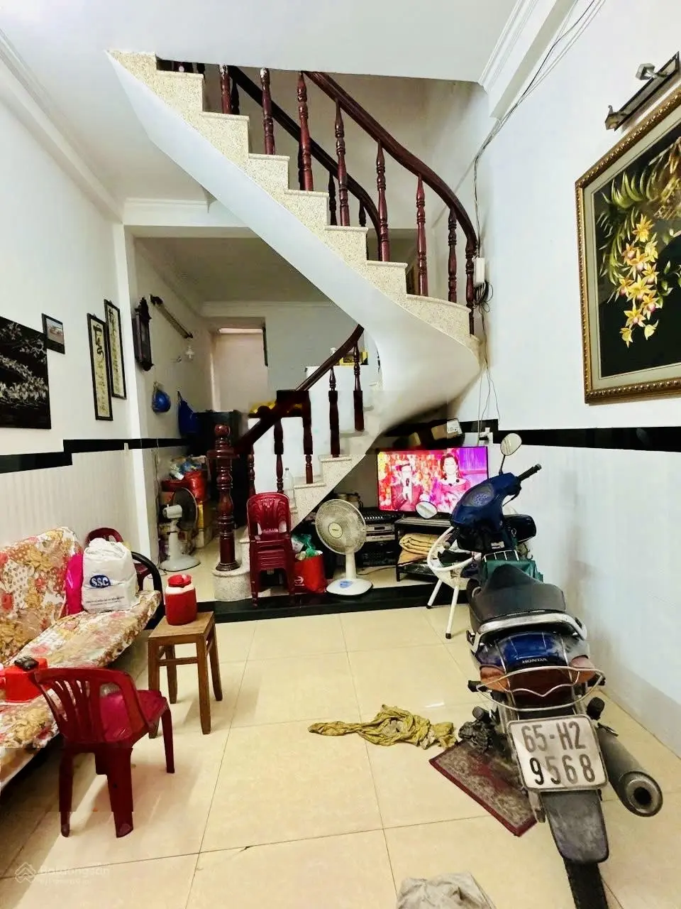 Siêu phẩm nhà phố giá tốt 2 tầng BTCT hẻm chuẩn 3m - 3 căn ra xe tải chạy Huỳnh Văn