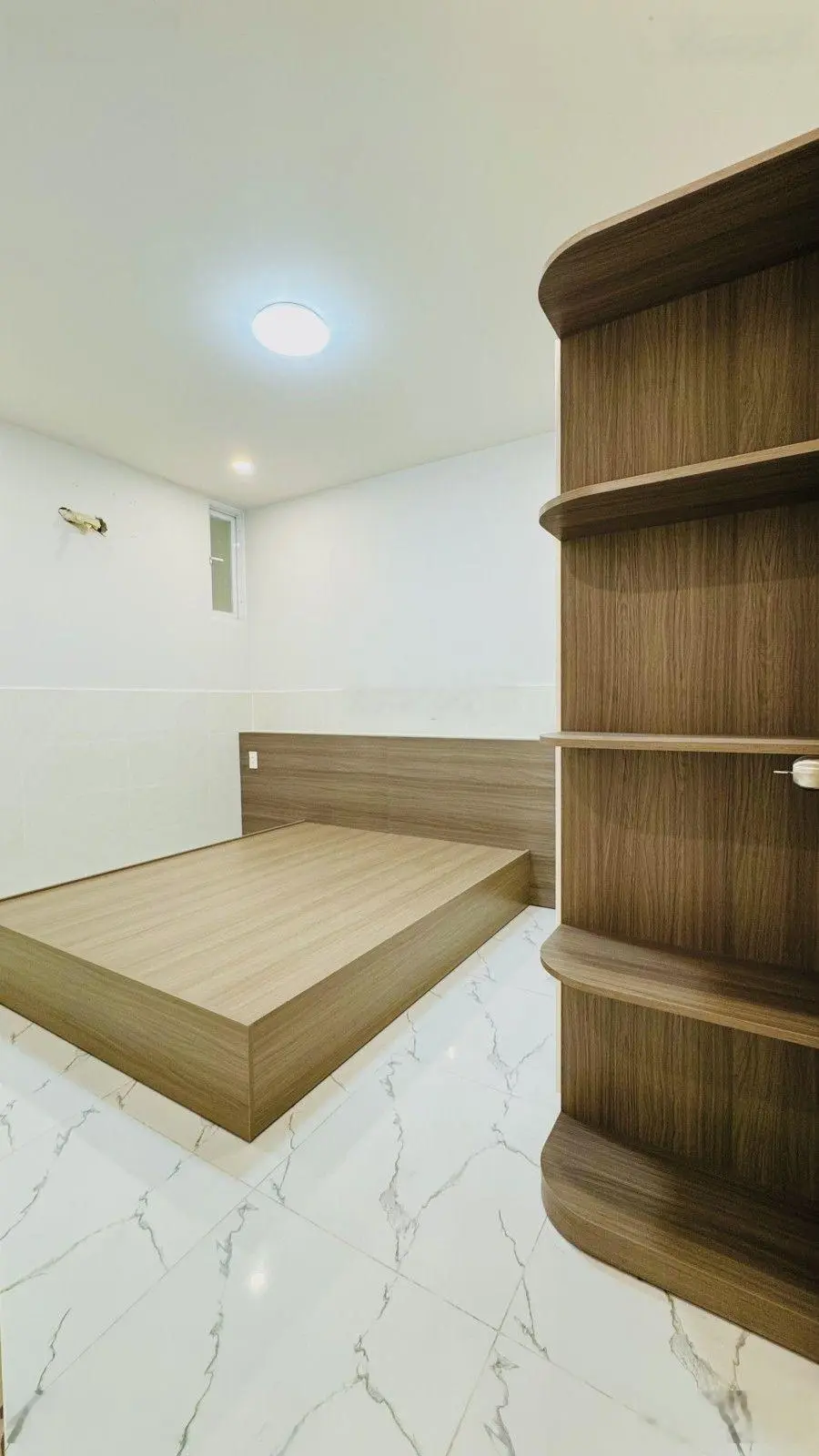 Huỳnh T Phát, PM Q7, gấp bán, mới đẹp, sổ A4, 5,3m x 11m, 58m2, 4,8T TL mạnh
