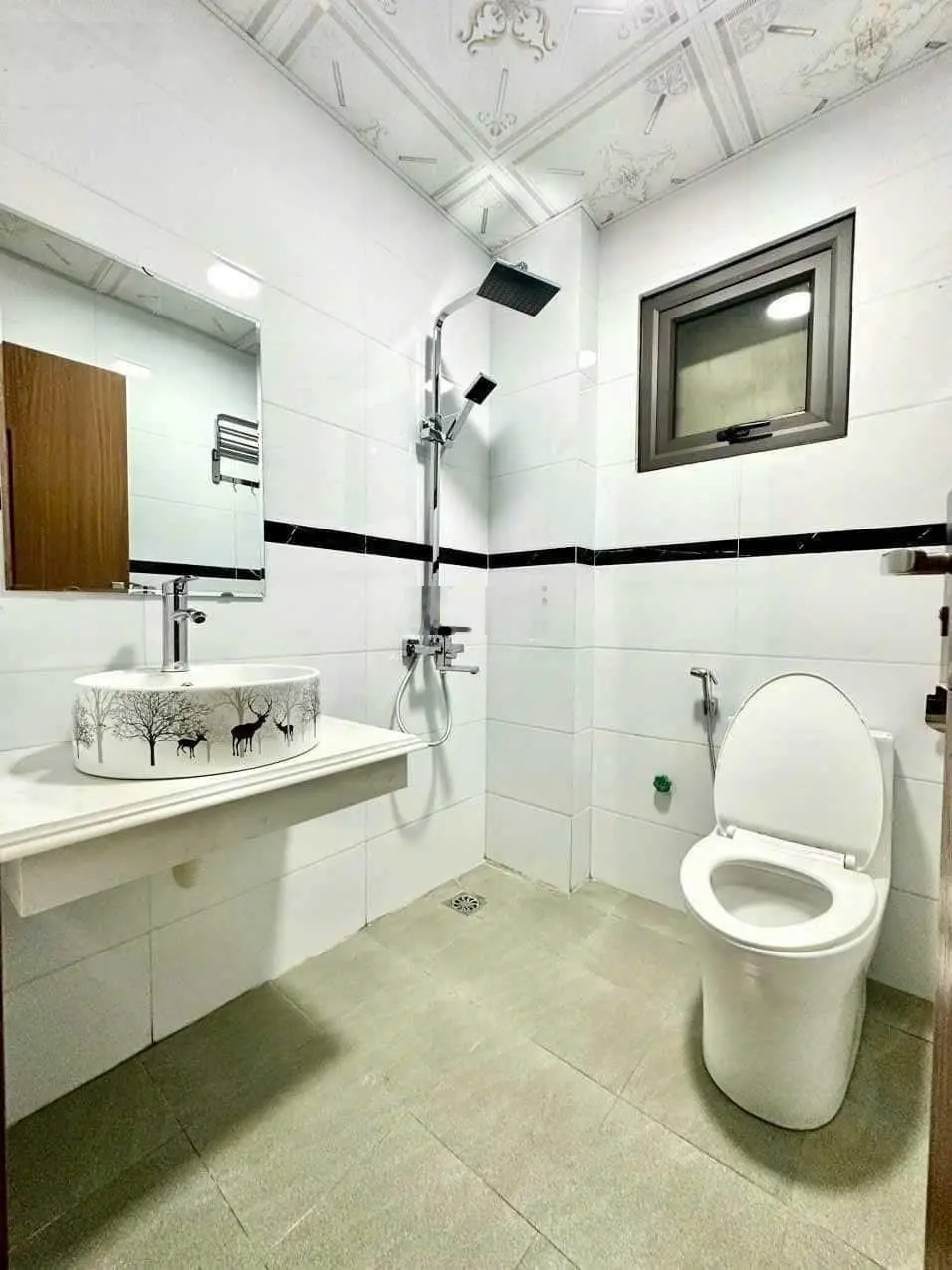 Chính chủ bán nhà dân xây Vạn Phúc Hà Đông ngõ thông ô tô 7 chỗ đỗ cửa 42m2 giá 7.3tỷ 0972 096 ***