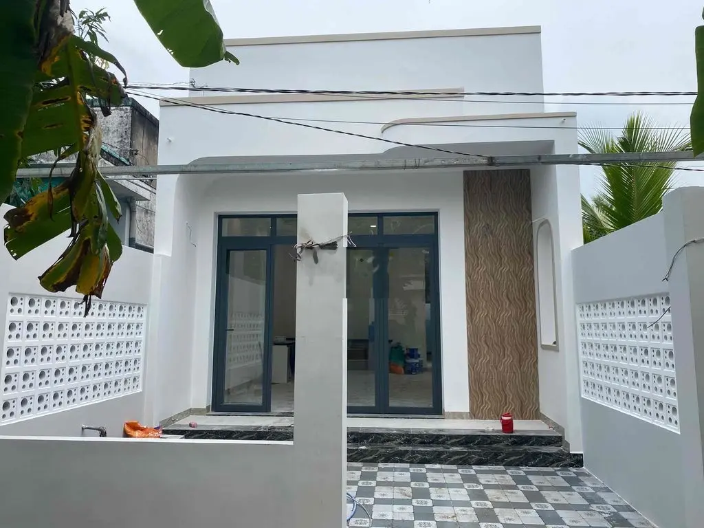 Nhà mới hẻm xe hơi gần Lan Vương , 5.1x20m , 2 PN