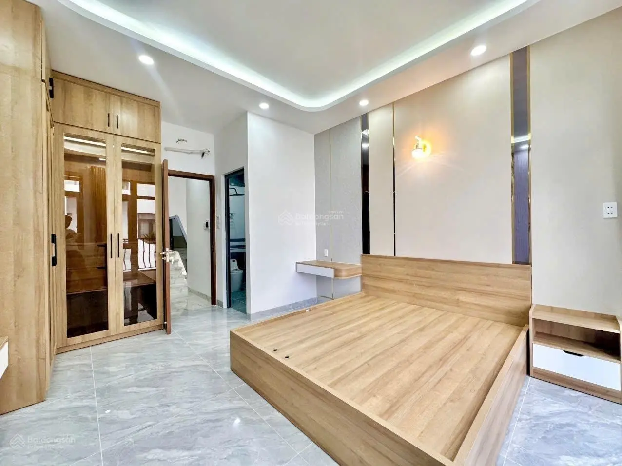 Chỉ còn 1 căn duy nhất nhà phố cao cấp dãy 5 căn