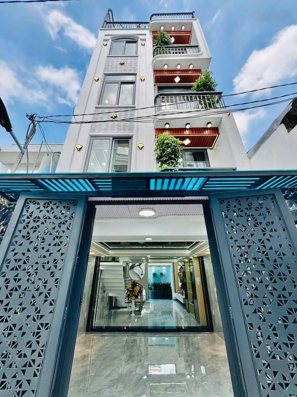 Quá rẻ ngay Emart phan huy ích phường 14 gò vấp