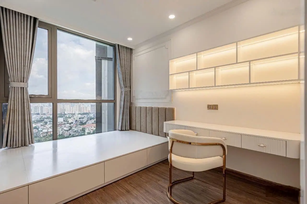 Cần bán CH cao cấp The Flemington, Q11, DT 97m2, 3PN, 2WC giá 6 tỷ sổ hồng, LH: 0902 369 ***