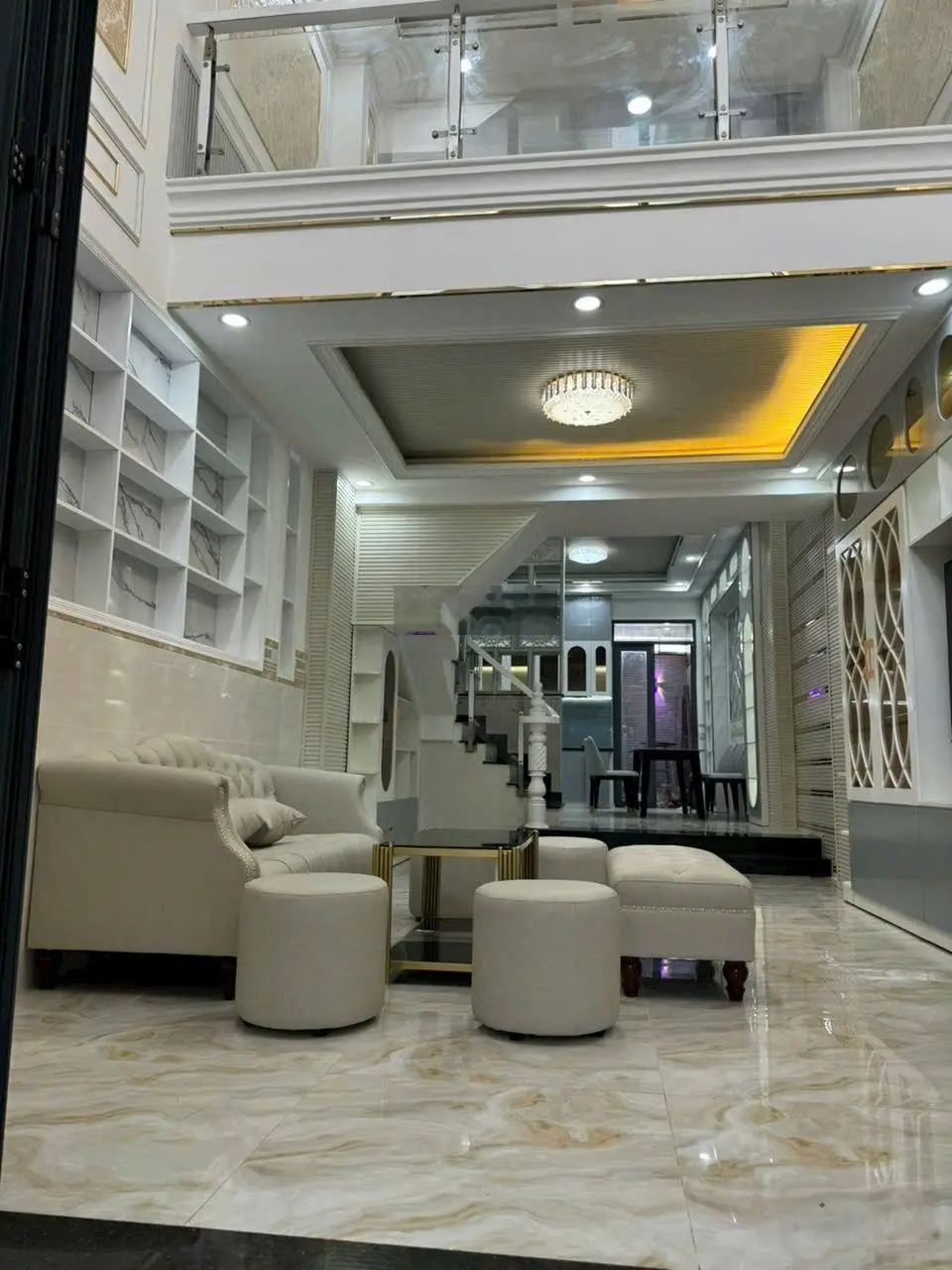 Nhà đẹp 4 lầu hxh 6m đường đào tông nguyên - thị trấn nhà bè