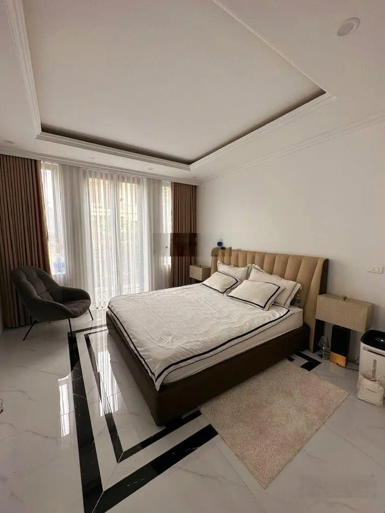 Nhà biệt thự sân vườn khu phân lô phố Vọng, Đại La, 90 m2 chỉ 25 tỷ