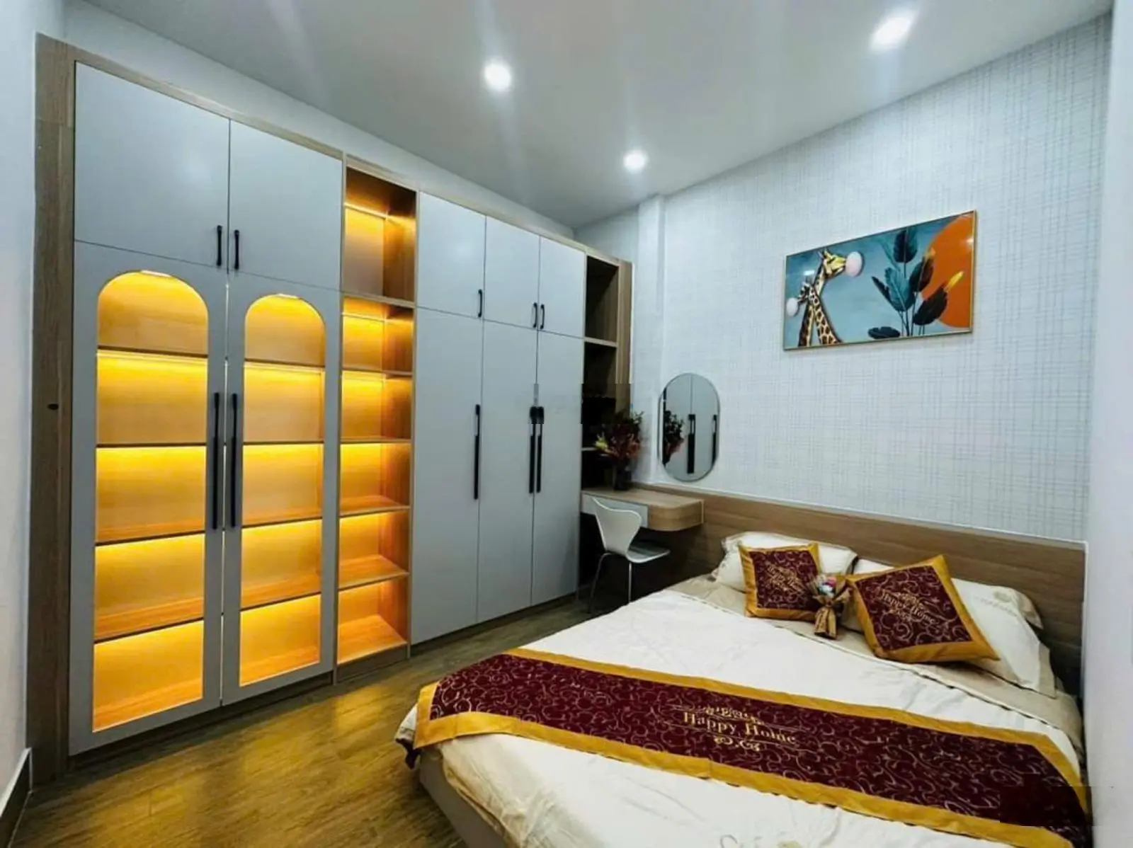 Chủ cần tiền gấp bán nhà Hòa Hảo, Quận 10 - 40,3m2 - 2PN 2WC - LH 0765 539 ***