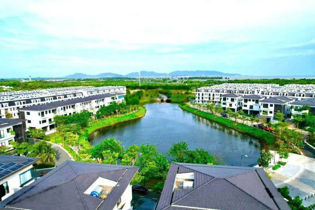 Cần bán gấp nhà phố vũng tàu 1 trệt 3 lầu giá 4.99 tỷ tại la vida residences 77.5m2, 4pn gần biển