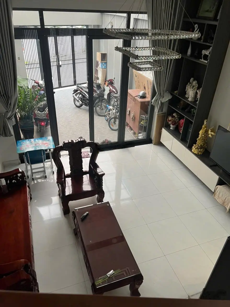 Nhà mặt tiền đường lớn thông Nguyễn Duy Trinh và chợ 39, Bình Trưng Tây Q2, 88m2 4 tầng chỉ 11,5 ty