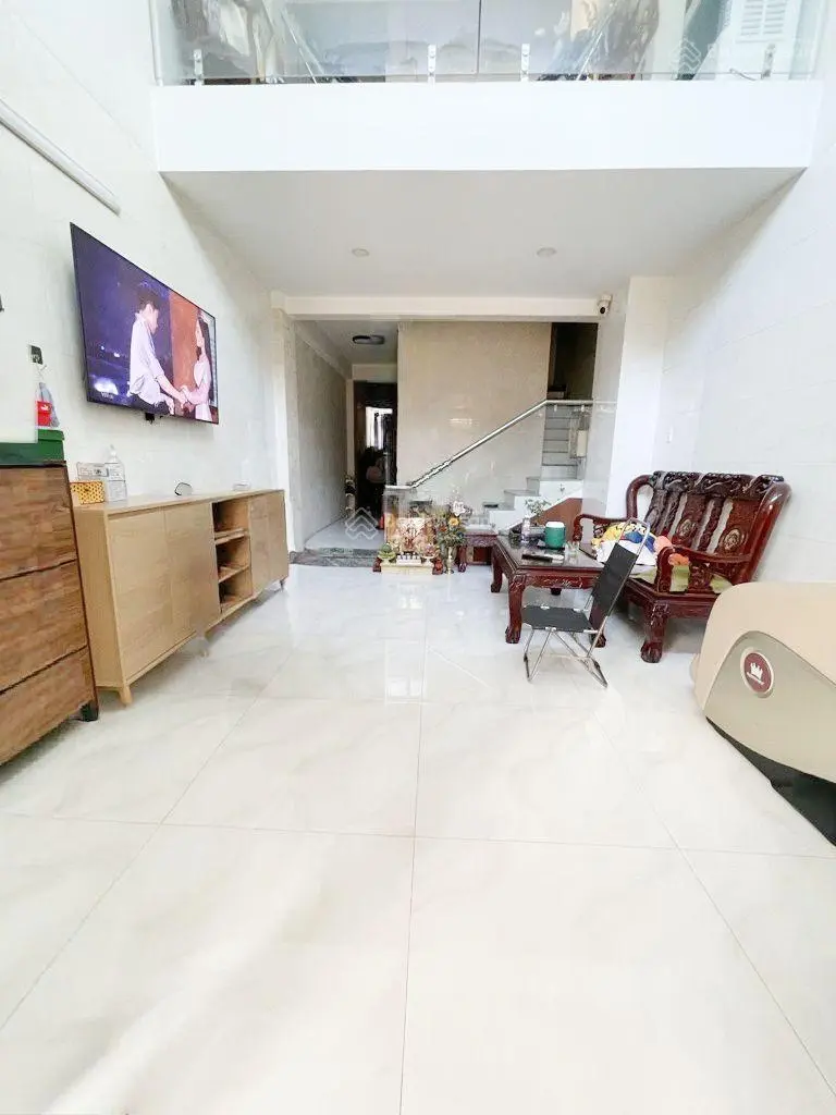 Nhà đẹp 5 tầng - thang máy - 5pn, 6wc- 3 bước ra hậu giang - 4x15m - 7,x tỷ