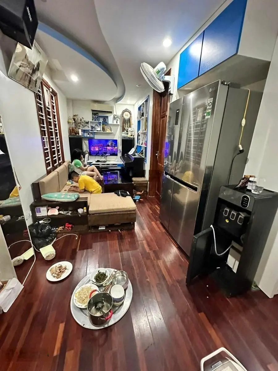 Bán nhà Trung Kính, Yên Hòa, 52m2 x 5T, 50m ra phố, ngõ thông, nhà mới đẹp, full nội thất, 9.3 tỷ