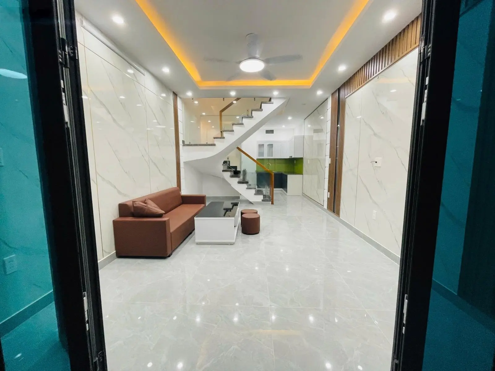 Nhà 3 tầng vị trí đẹp ngõ nông 1 ngoặt vào nhà giá đầu tư