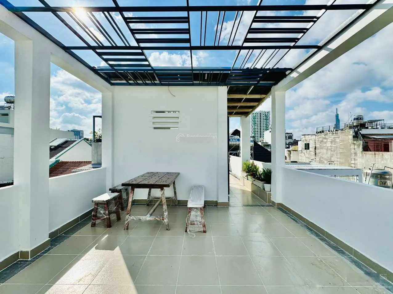 Bán nhà hẻm 8m Bùi Đình Túy, hẻm kinh doanh có vỉa hè (4,2x18m) trệt 2 lầu, giá chỉ 11,8 tỷ TL