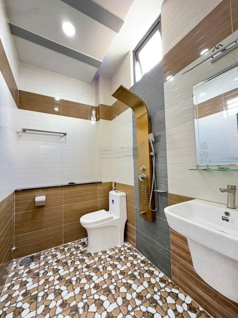 Nhà đẹp có hoàn công giá tốt-sở hữu ngay kẻo lỡ -khu dân cư cao cấp bậc nhất tp dĩ an