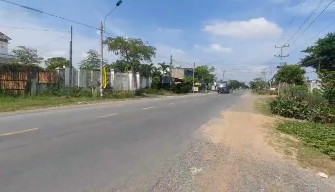 Bán 5035m2 có 1236m2 thổ cư MT đường 826 Cần Đước Long An cách 830B ngã 4 chợ đào 500m 30tỷ TL