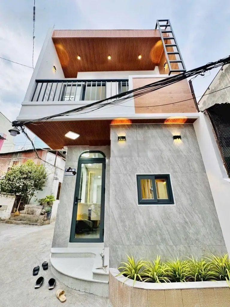 Bán nhà 34m2 tại Bùi Đình Túy, Bình Thạnh, 4,9 tỷ, 3PN, 3WC, đẹp, nhiều tiện ích