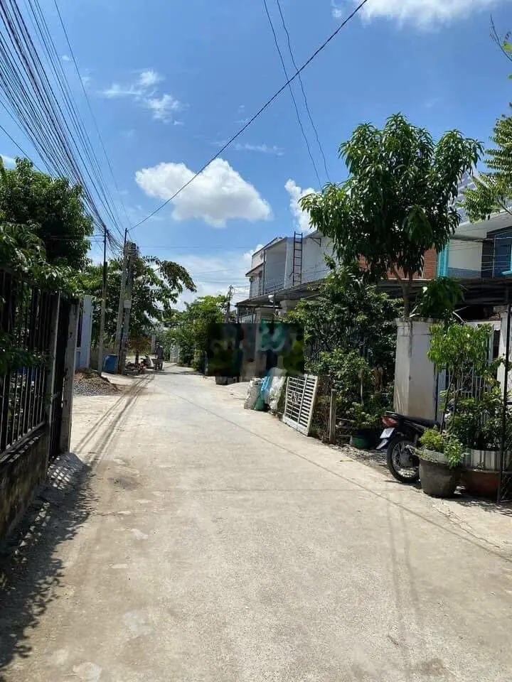 Cần tiền bán gấp 5x26m thổ t.trấn Đức Hòa,giá 690 triệu/ sổ hồng riêng