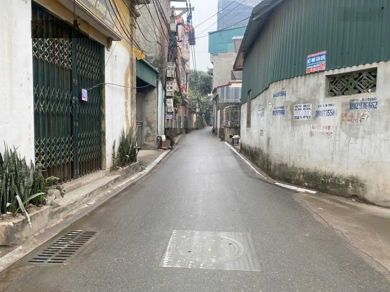 Lô góc 3 tầng, oto 7 chỗ thông ở Làng Nghề gốm Bát Tràng - Gia Lâm