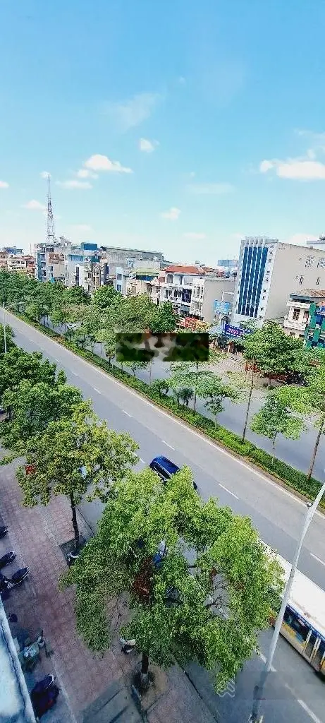 Mặt phố quyền lực - 1 mặt phố 1 mặt ngõ - kinh doanh vô địch - đường to vỉa hè rộng vị trí đẹp nhất