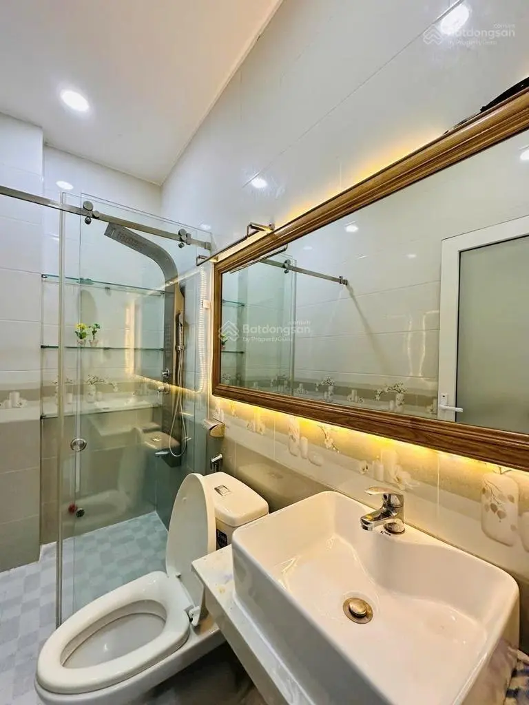 Khu phân lô, ô tô ngủ trong nhà, Phạm Văn Chiêu, P. 9, GV, 7.350 tỷ