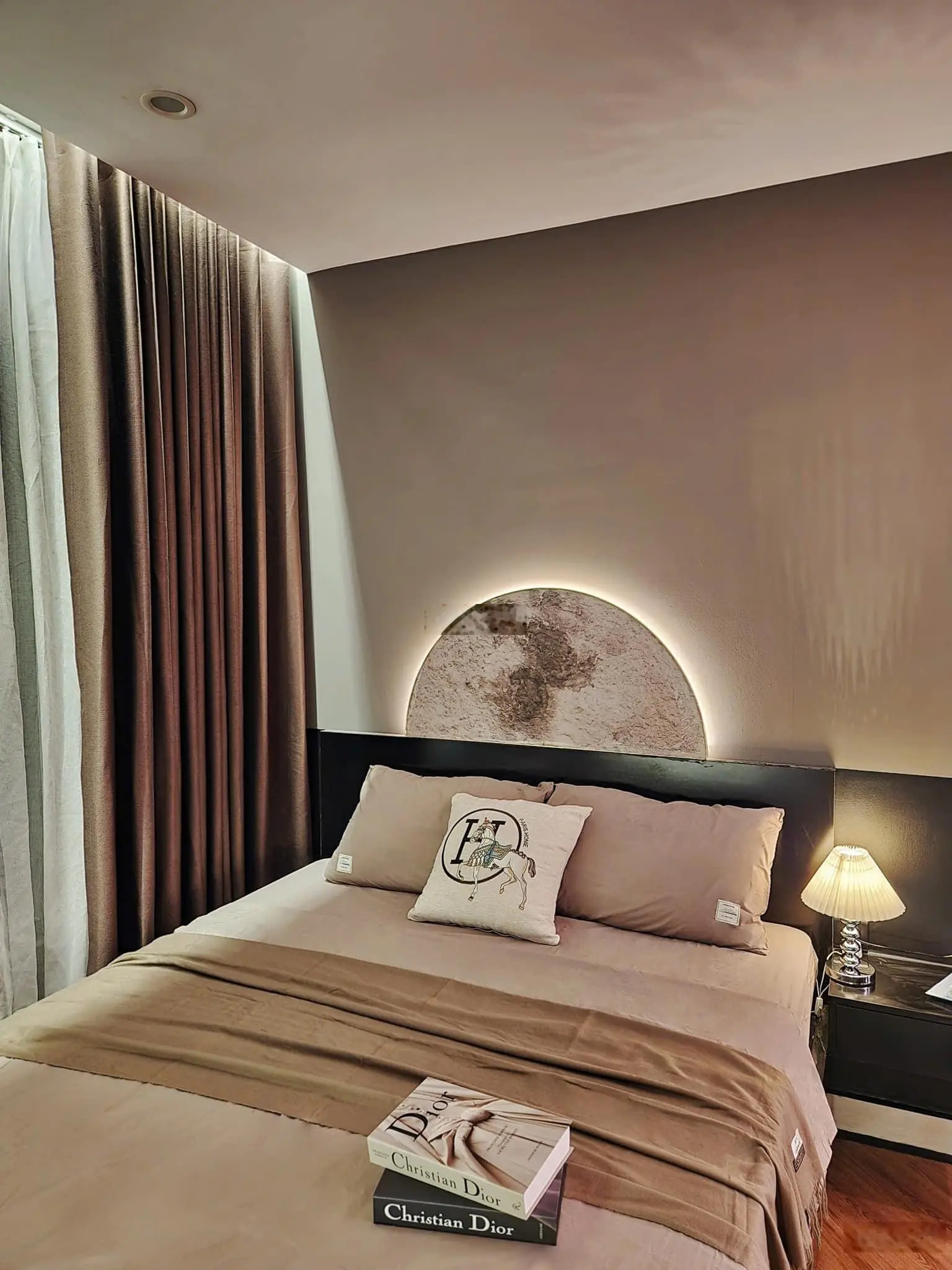 Chuyển công việc mới chủ nhà cần bán nhanh căn hộ Studio 30m2 chỉ với 1,65 tỷ tại Vinhomes OCP1