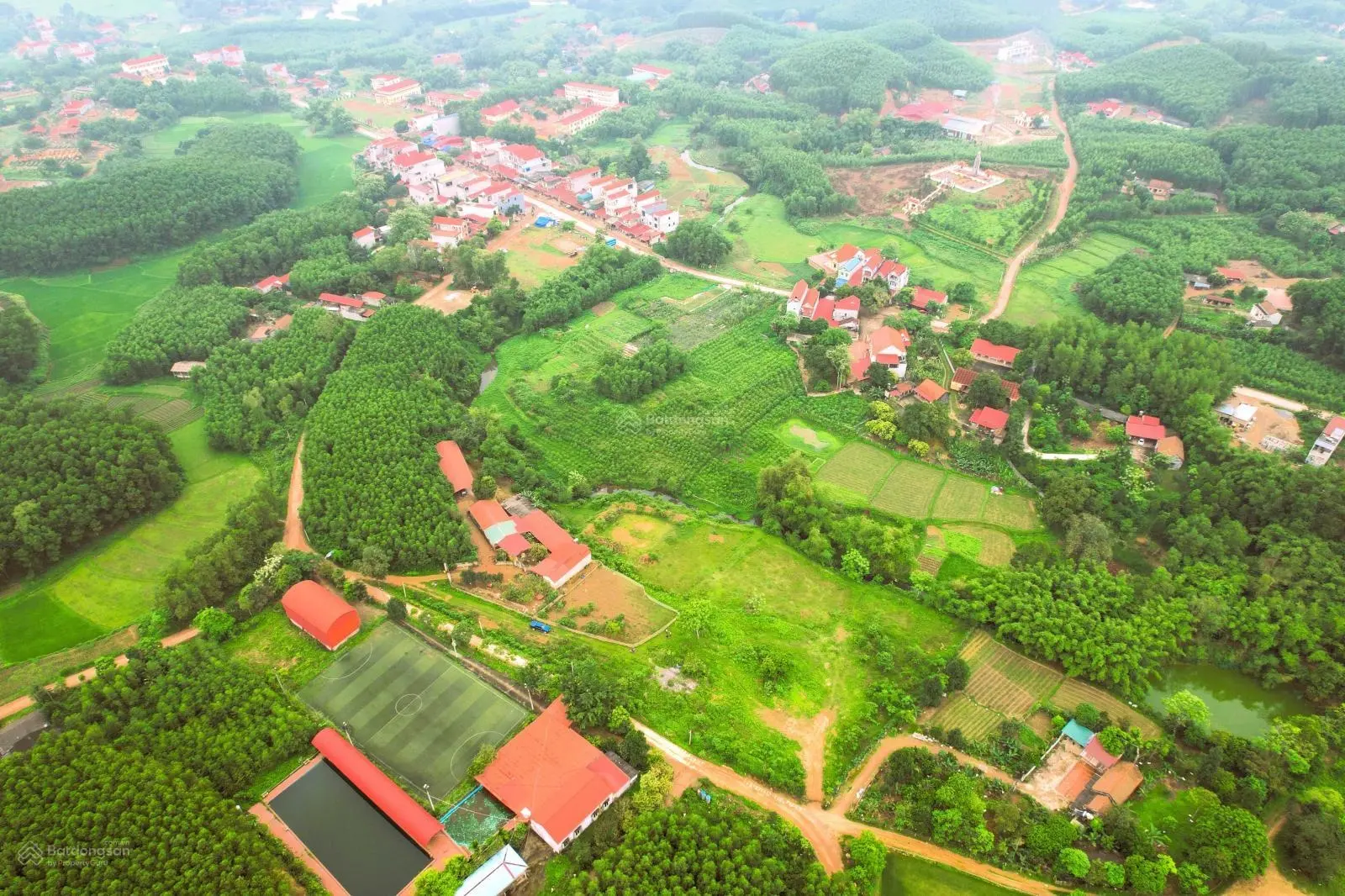 Hơn 1200m2 view suối khu trung tâm xã Tân Thành, chỉ hơn triệu.m2