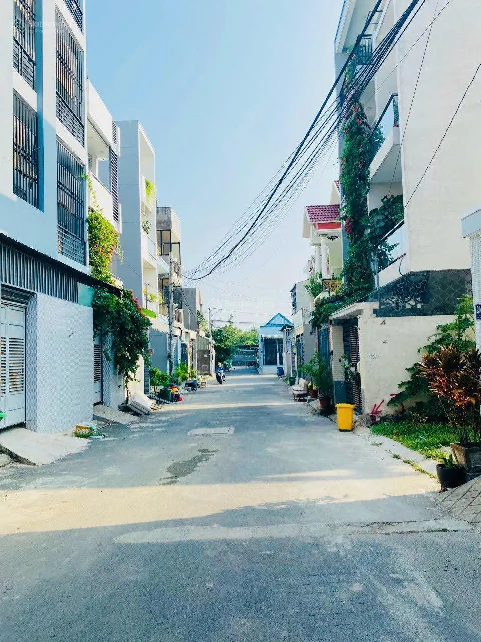 Nhà cấp 4 có diện tích 90m2 gần đường Lã Xuân Oai phường TNP A, Quận 9, LH 0937 752 *** giá 4 tỷ 450