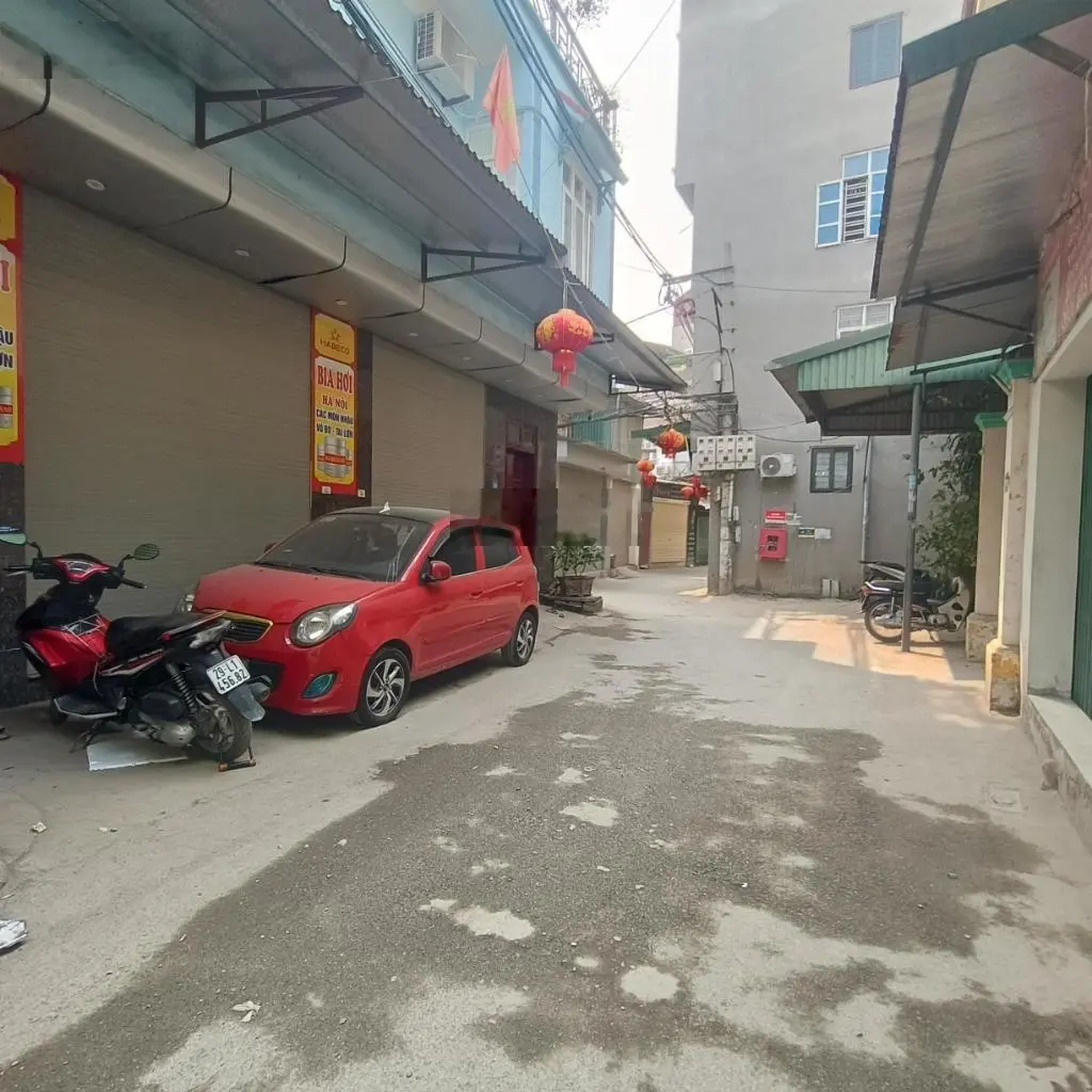 Bán Nhà Riêng tại Ngọc Trục, 7,1 tỷ, 35m2, 4PN, 5WC, view đẹp