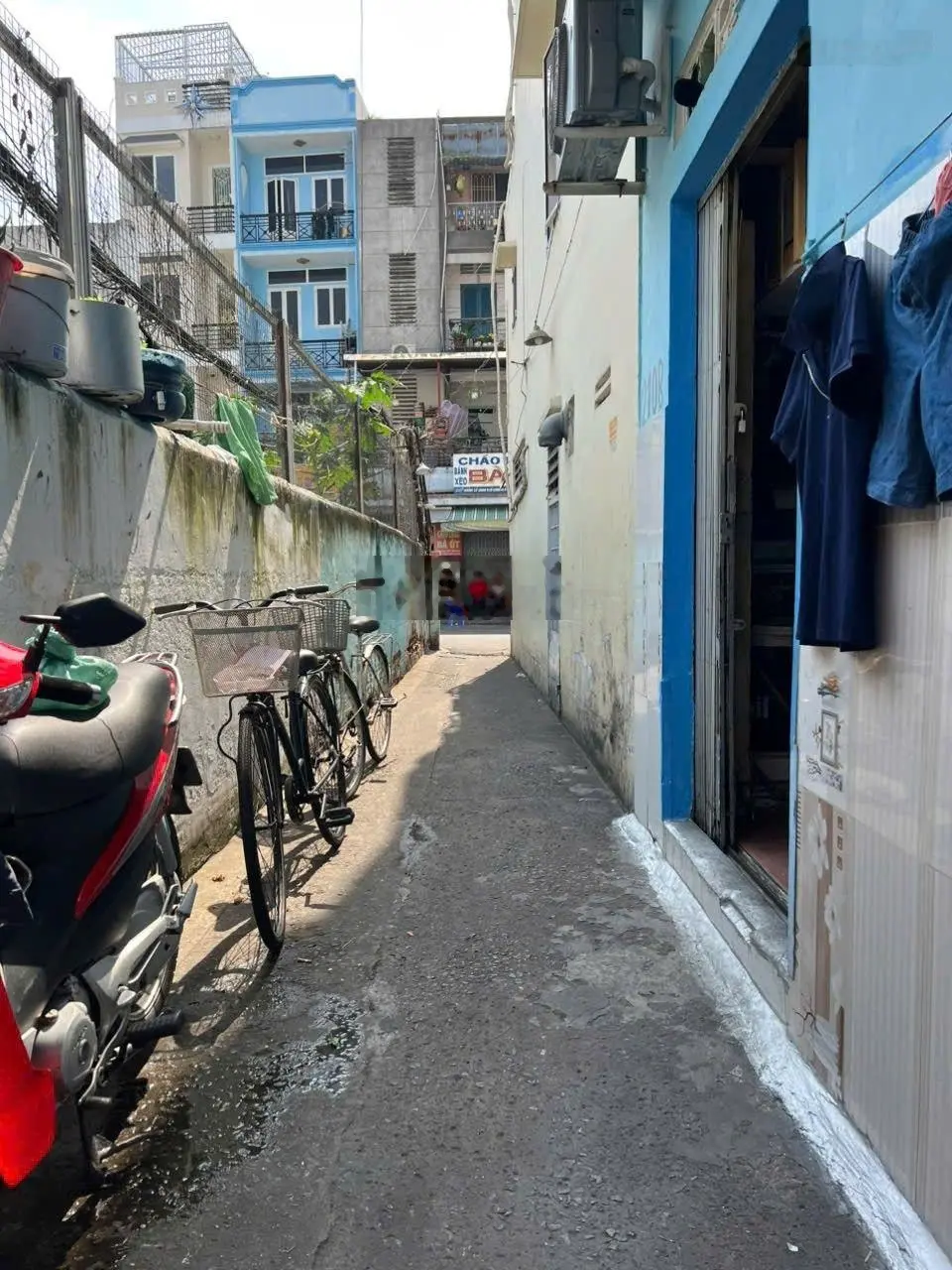 Hot! Thông Tin Thật 100%. Giá 2 tỷ 950tr, 1 tr 1 lầu, SHR, Nhà Mới Hẻm 1 Sẹc Đường Cô Giang Q1.