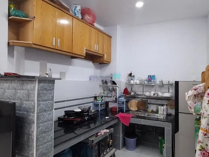 Nhà bán mặt tiền 2/4- DT140m2- 2 Tầng - 2 mặt tiền kd-giá chỉ 6.9tỷ
