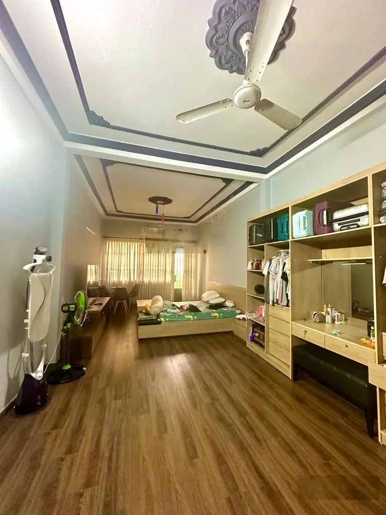 Nhà Mặt Tiền Khu Bàu Cát 4 Tầng - Kinh Doanh Sầm Uất Hót - 71m2 (4x18) - KD Spa - Chỉ 15 Tỷ