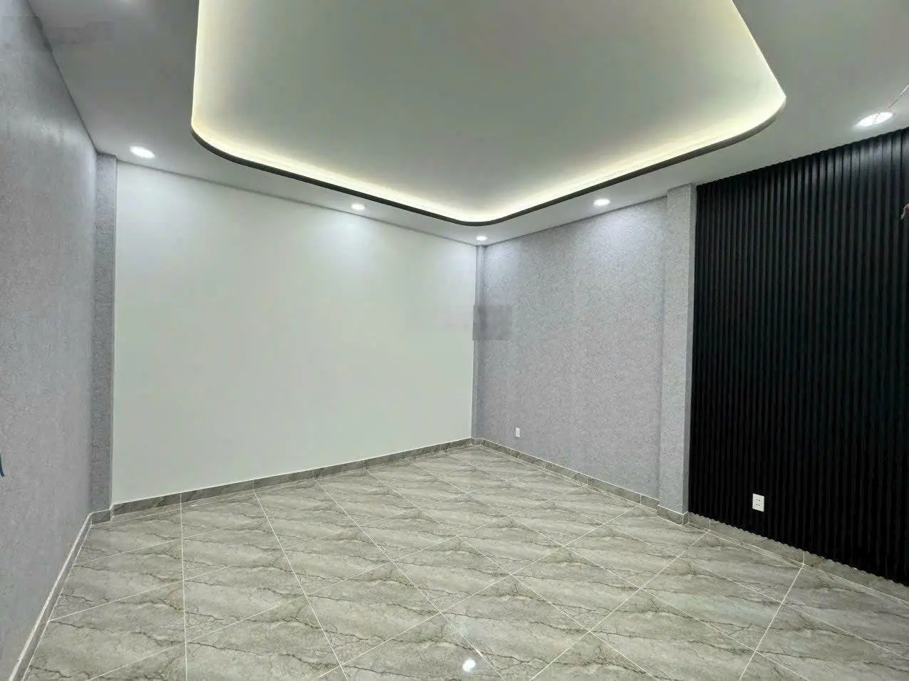 Nhà 4.5x14.5m gần Nguyễn Thị Thập - Q7. Giá 5.49 tỷ. Hẻm xe hơi 5m. Xây 2 tầng sổ riêng biệt