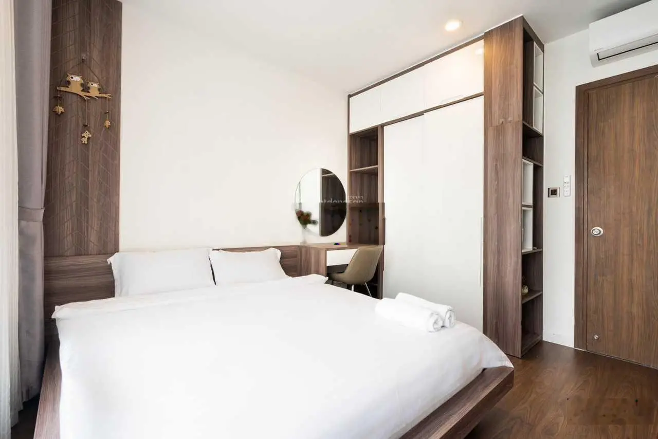 Cần bán CHCC CARILON 3,Tân Bình, 97m2 , 3PN,2WC, Full nt.giá: 4,6 tỉ.LH: 0932 578 *** Ni Na