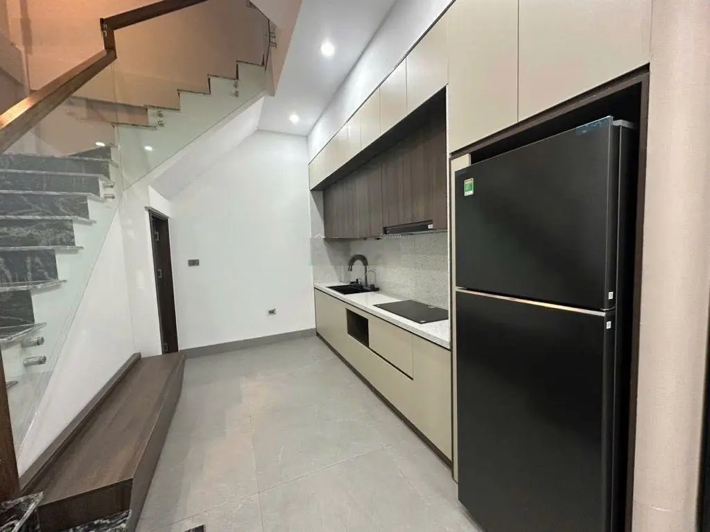 Bán gấp Nhà riêng 36m2, 5,8 tỷ tại Đường Cổ Linh, Long Biên, Hà Nội