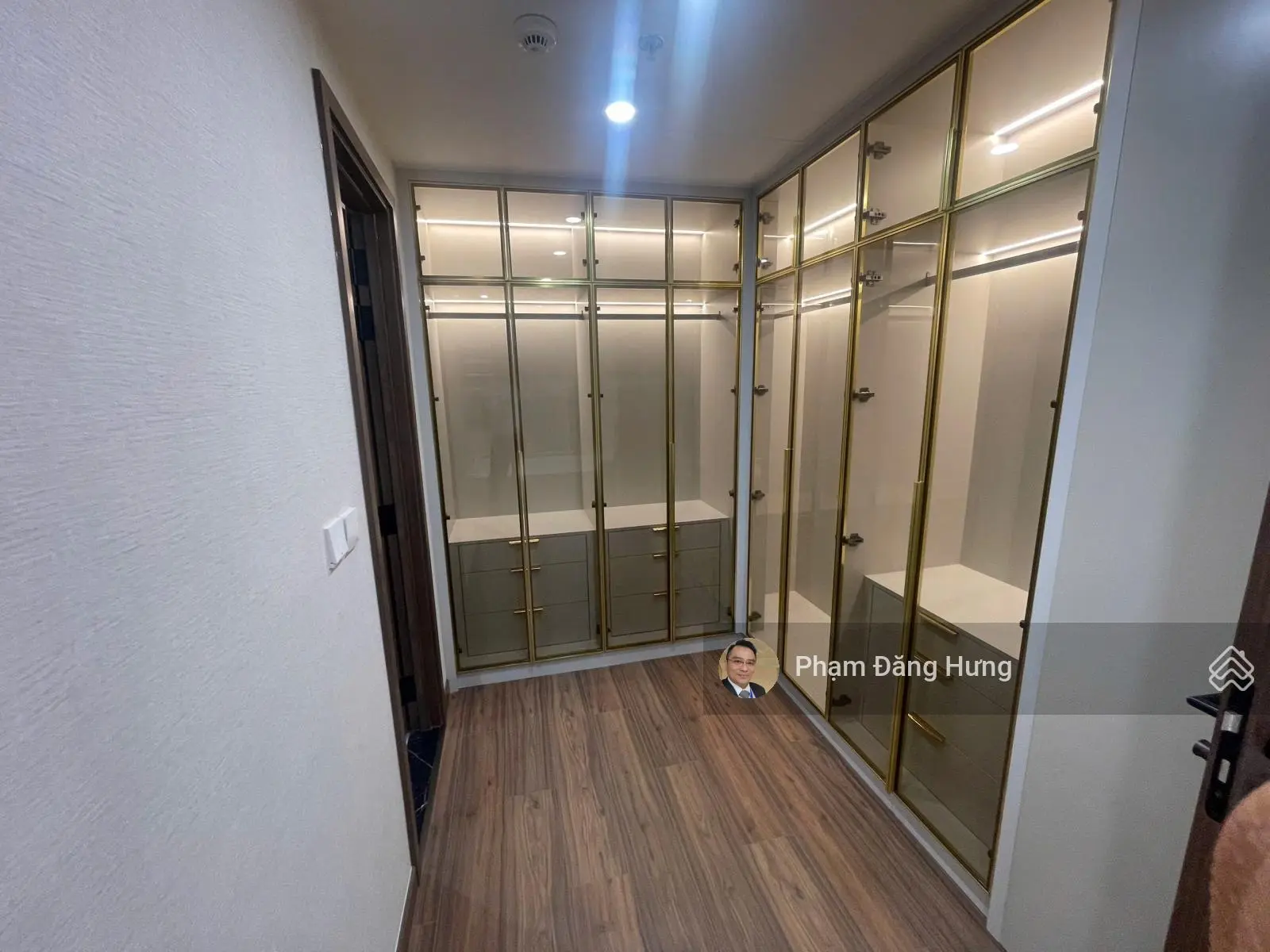 Siêu hiếm căn hộ nhận nhà ở ngay tại Quận 5, Trần Hưng Đạo, 2 phòng ngủ, 90m2, tầng 18, chỉ 12.9 tỷ