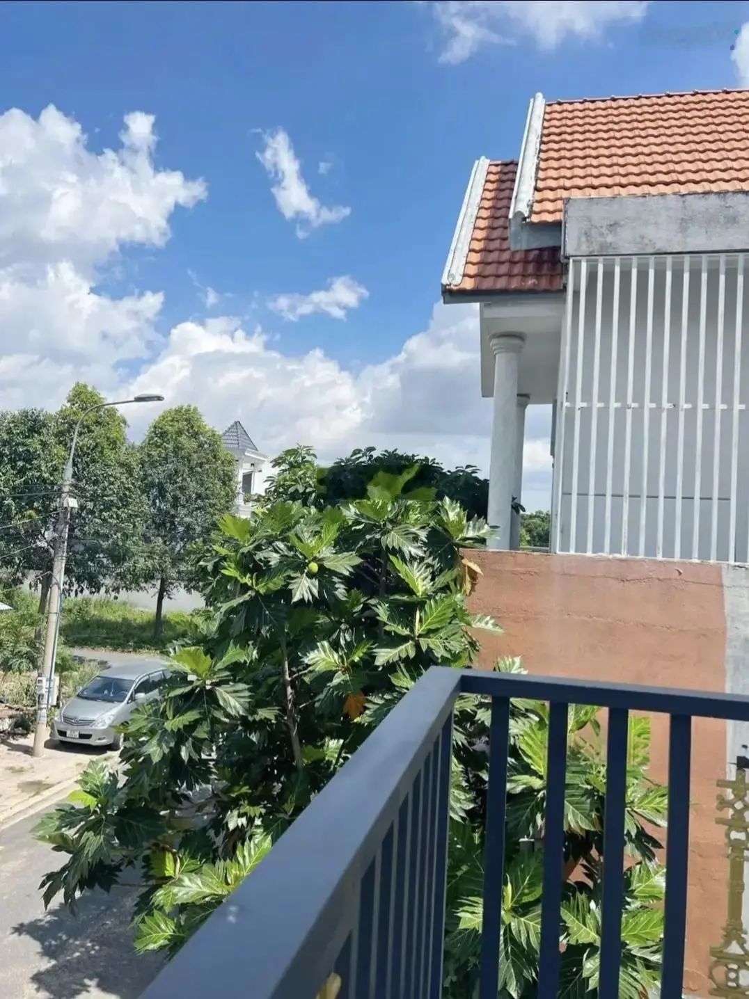 Bán gấp căn nhà nằm trong KDC quận 8 gần chợ đầu mối Bình Điền có dt 80m2 sổ HỒNG RIÊNG chỉ 3,8tỷ