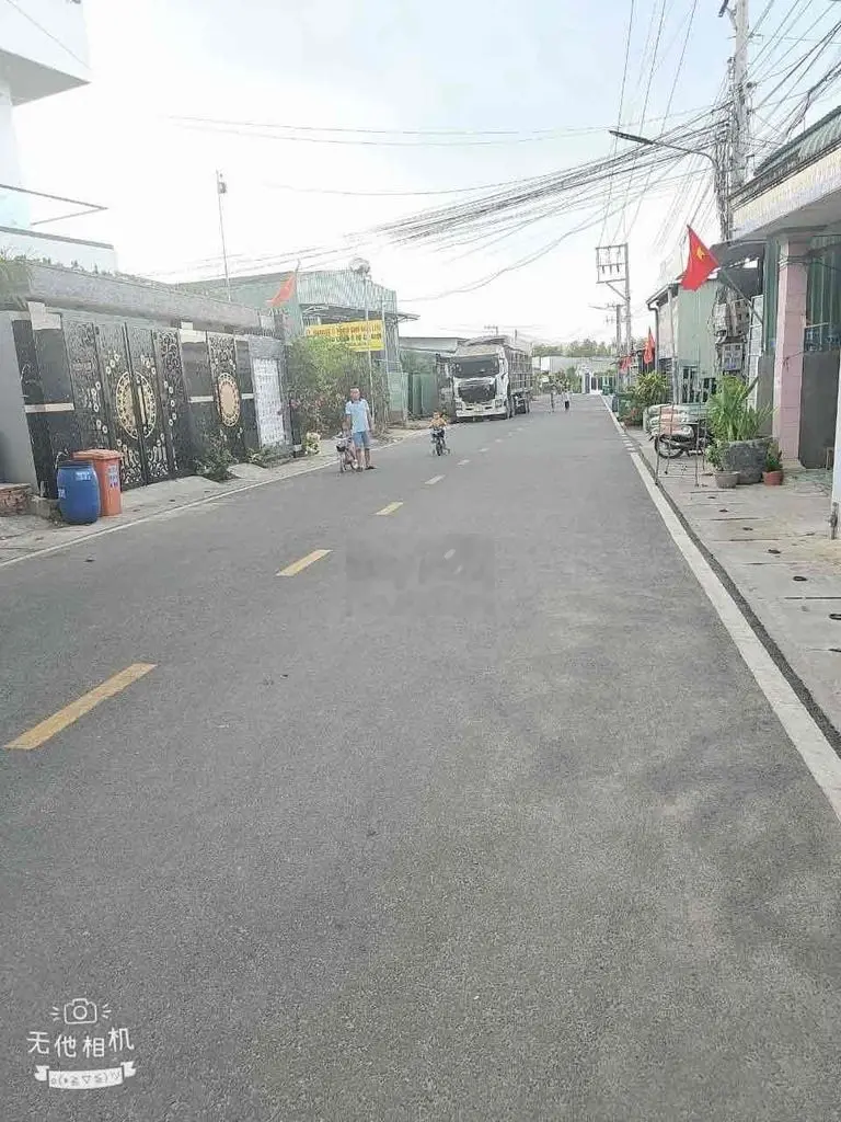 đất lớn mặt tiền đường nhựa tại Khánh bình Tân Uyên