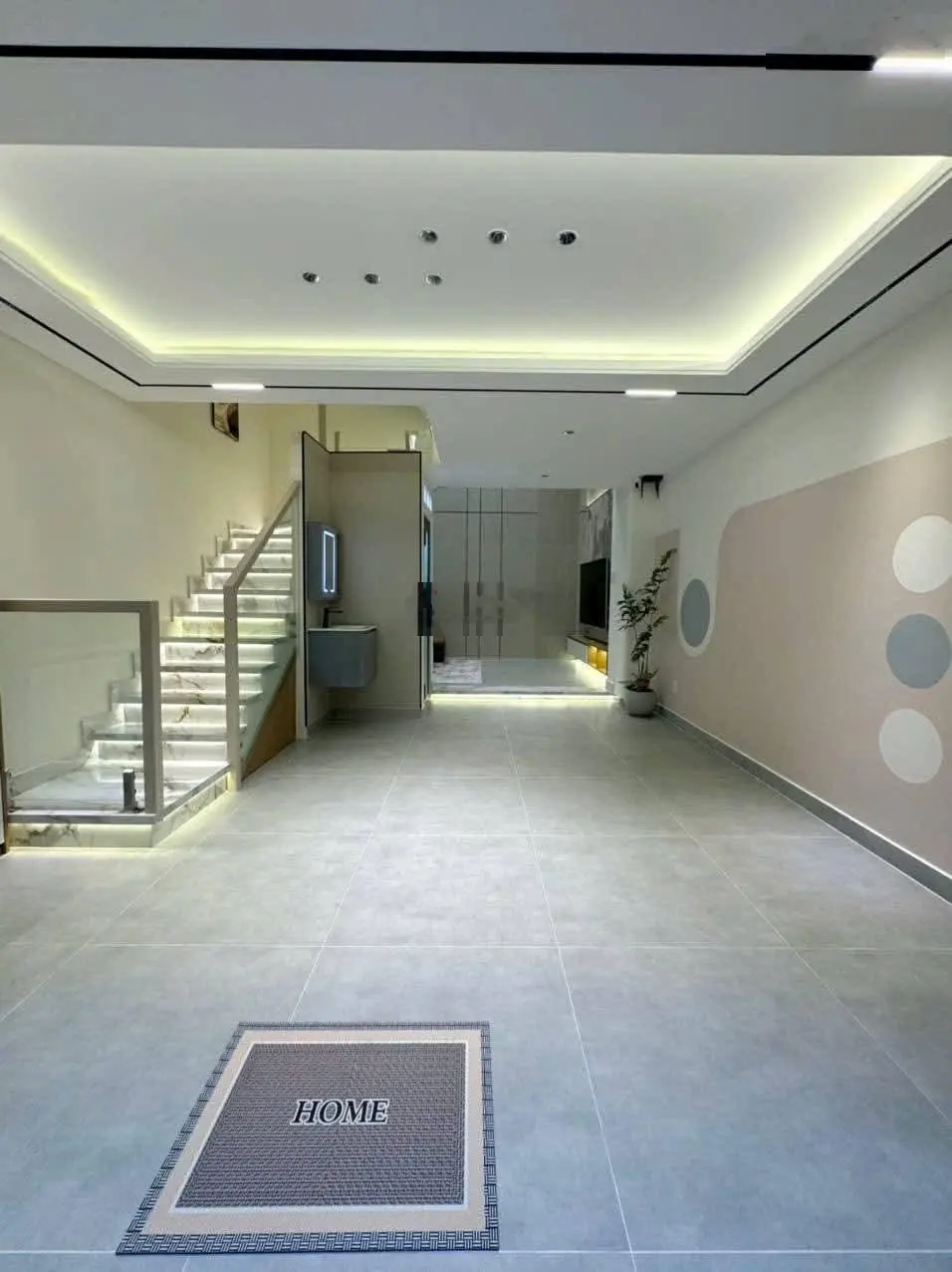 Chính chủ định cư nước ngoài cần bán gấp nhà Cô Bắc P. Cô Giang Q1 giá 4tỷ160 DT 82,8m2 còn HĐ thuê