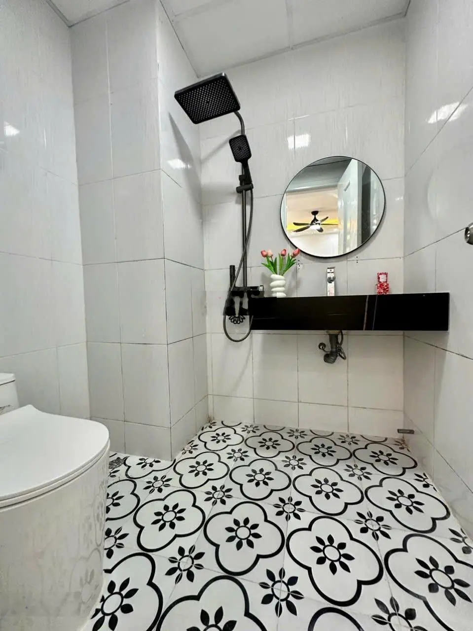 Bán nhanh căn 70.32m2, 2 ngủ& 2VS. HH 3A Linh Đàm Hoàng Mai. LH: 0966 455 *** em Thuỷ