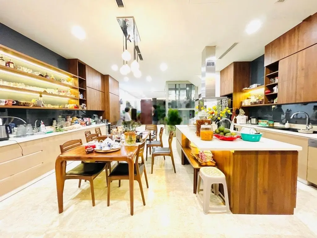 Bán nhà Mặt phố Nguyễn Hoàng Mỹ Đình 80m 5T vỉa hè ô tô đỗ kinh doanh, mặt sau ô tô tránh 39.5 tỷ