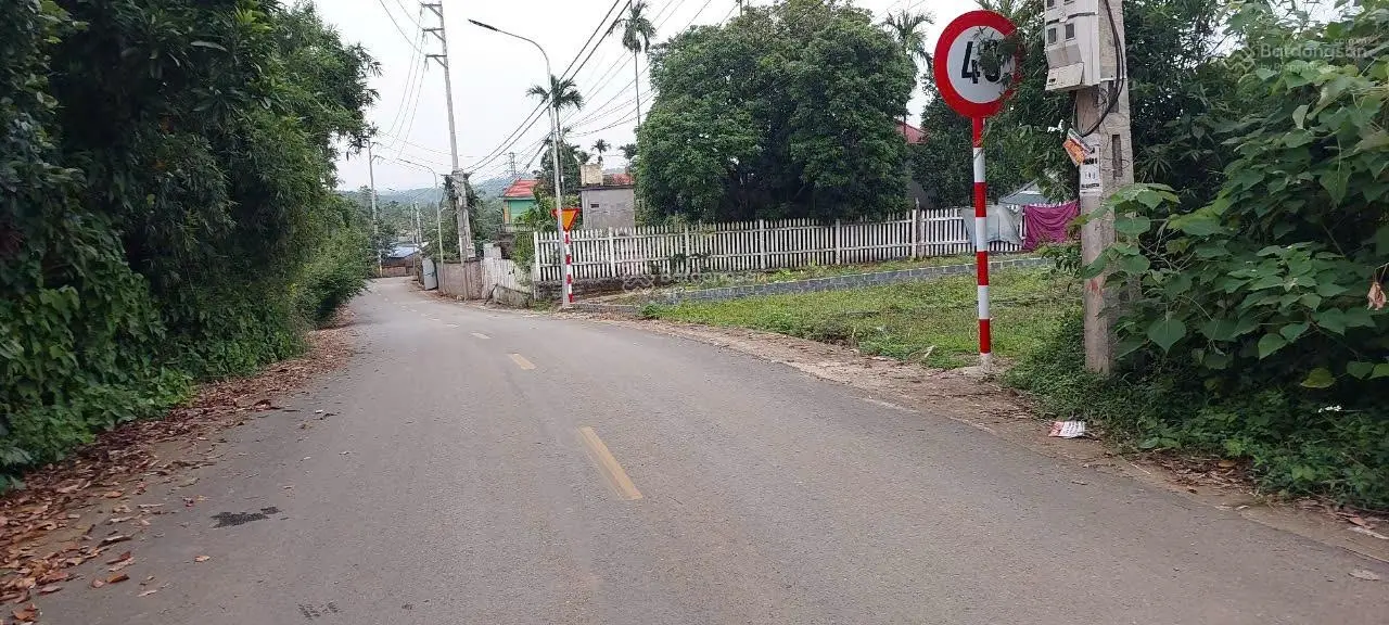 Bán 127m2 lô góc trục chính đường liên xã Phú Mãn đẹp lắm giá đầu tư
