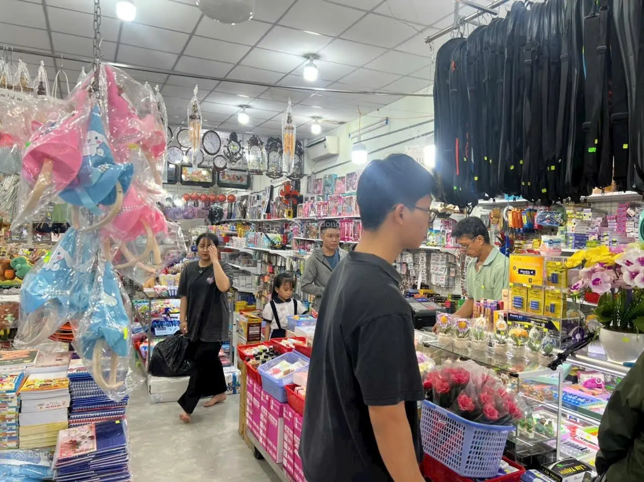 Bán nhà mặt phố giá 13,9 triệu VND tại Hóc Môn, Hồ Chí Minh