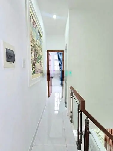Nhà 1 lầu gần hẻm xe hơi gần chợ gần trường học