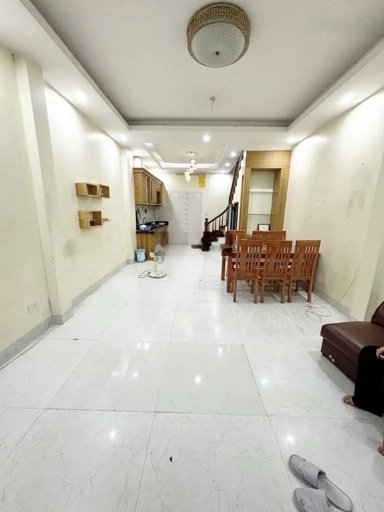 Bán nhà riêng tại Thanh Xuân Bắc, ô tô vào nhà 5 tầng - 9 tỷ 6