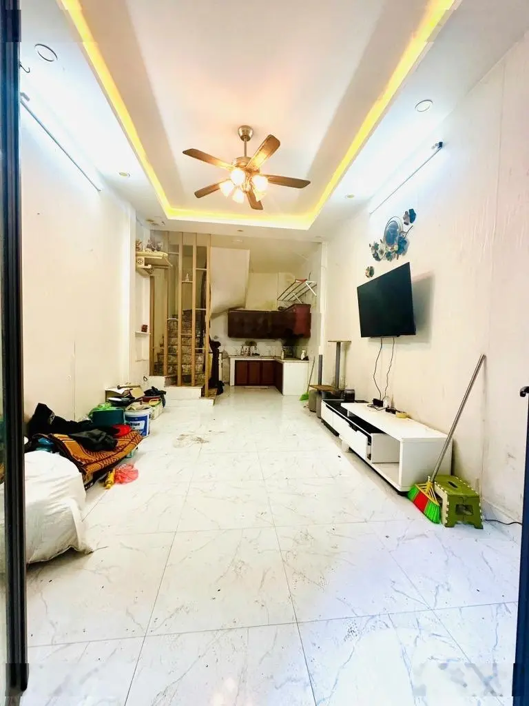 Bán Nhà phố Trương Định- Q.Hai Bà- Nhà dân xây- gần phố- DT 31m2- Giá nhỉnh 6 tỷ