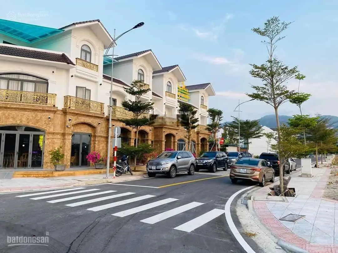 Em Lài chuyên bán đất nền Goldenbay 1 vị trí đẹp, đường 26m giá tốt nhất hiện nay LH: 0908 207 ***