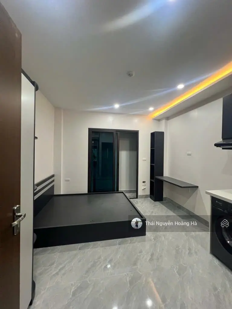 (Tin thật 100%) bán chung cư mini 102m2 x 29 căn hộ ở Hồ Tùng Mậu - Cầu Giấy - dòng tiền 2,1 tỷ/năm