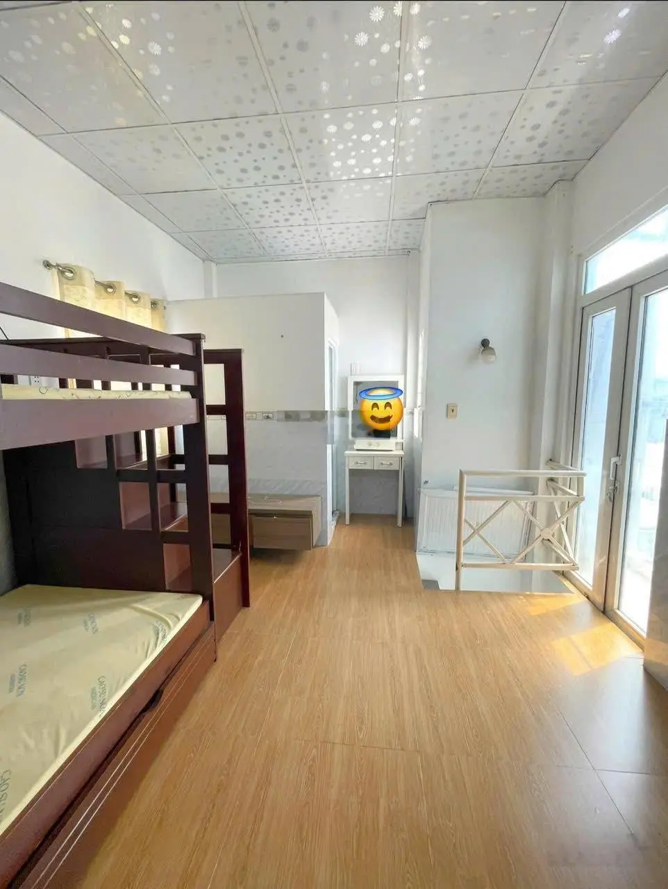 Chỉ 2,45 tỷ nhà đẹp 4 tầng 3 PN hoàn công đủ - ngay Tôn Đản