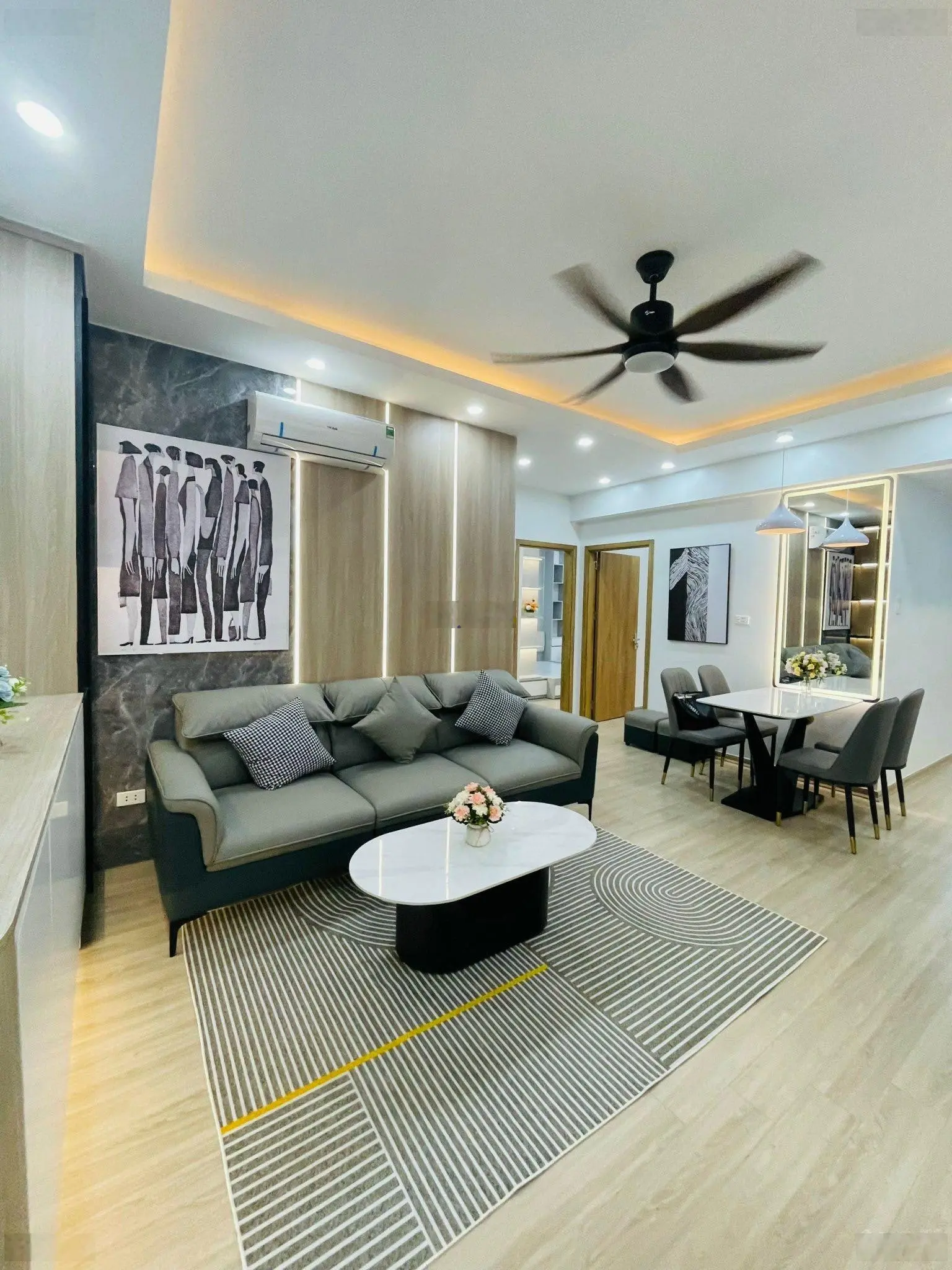 Bán căn hộ tại Nơ3 Bán đảo Linh Đàm - Hoàng Mai Hà Nội. 80m2 3ngủ 2VS. Giá 3tỷ480tr